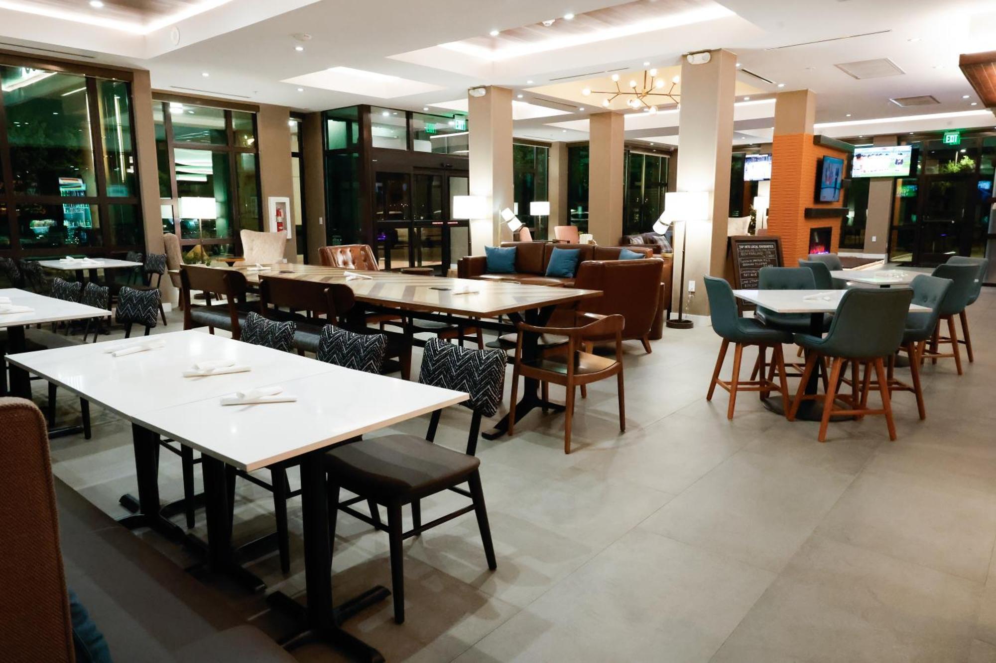 Four Points By Sheraton Austin Airport المظهر الخارجي الصورة