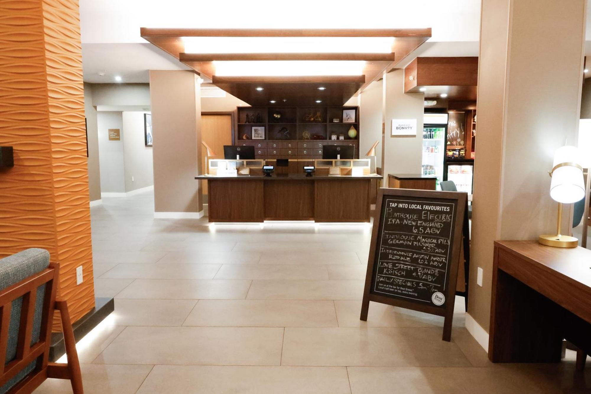 Four Points By Sheraton Austin Airport المظهر الخارجي الصورة