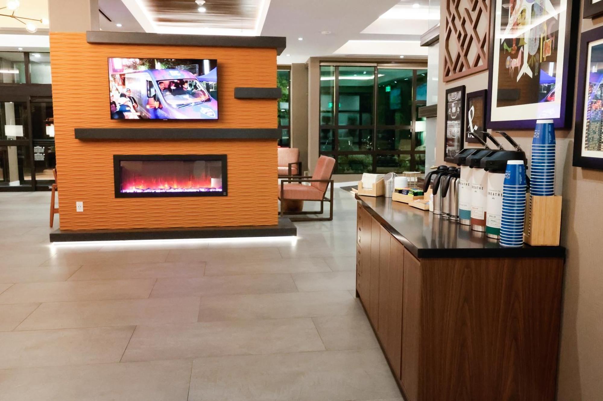 Four Points By Sheraton Austin Airport المظهر الخارجي الصورة