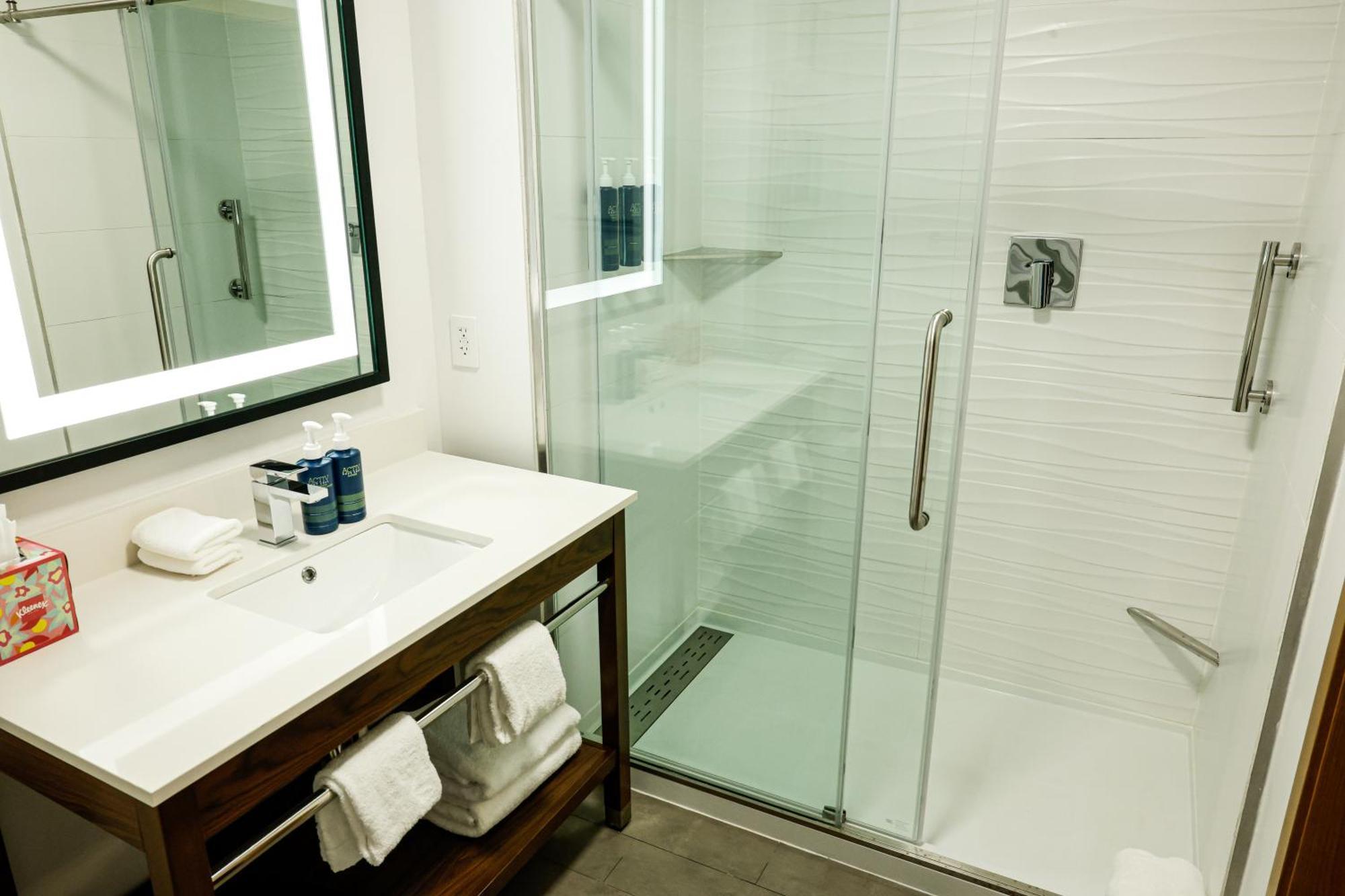 Four Points By Sheraton Austin Airport المظهر الخارجي الصورة