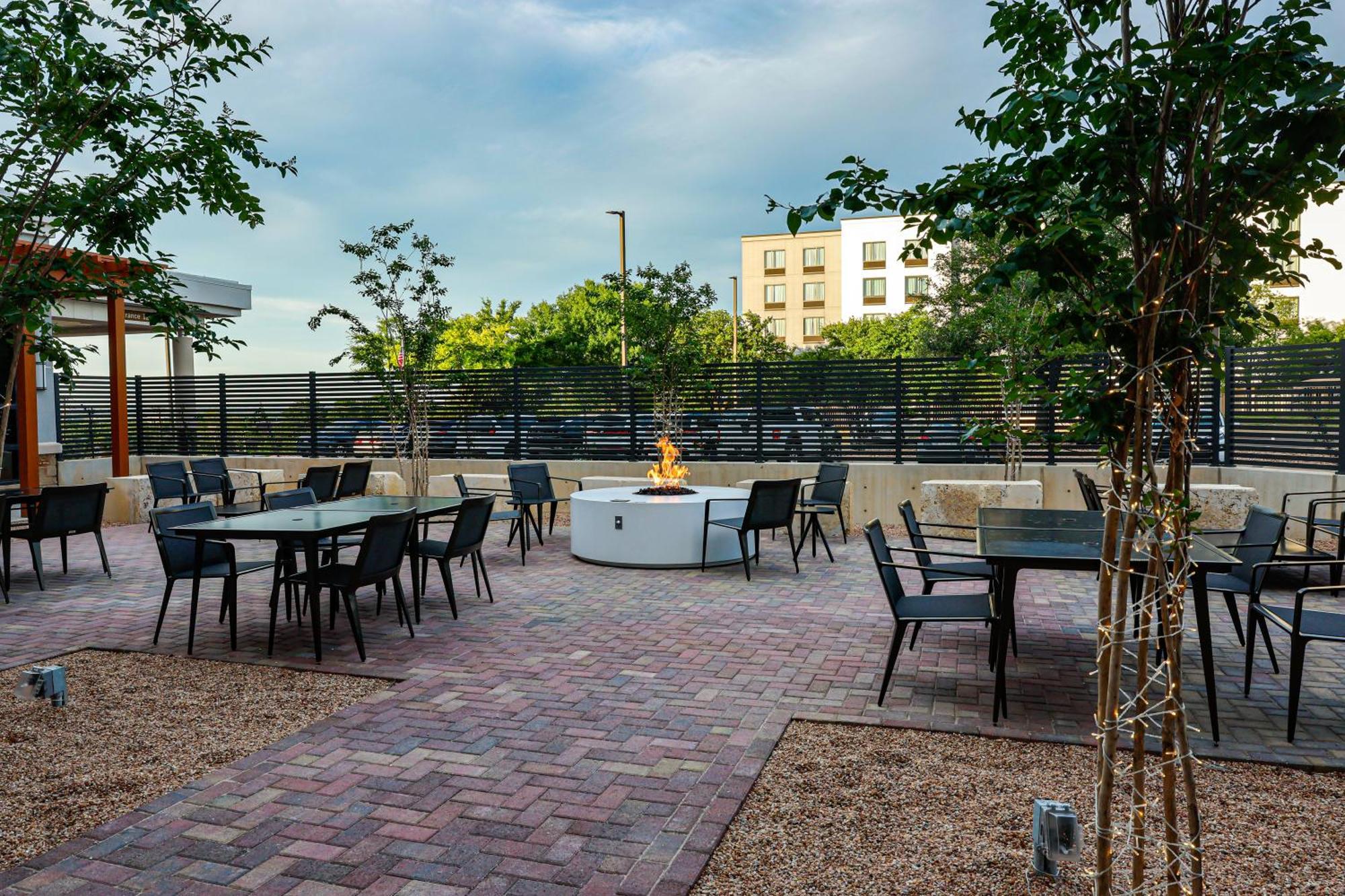 Four Points By Sheraton Austin Airport المظهر الخارجي الصورة